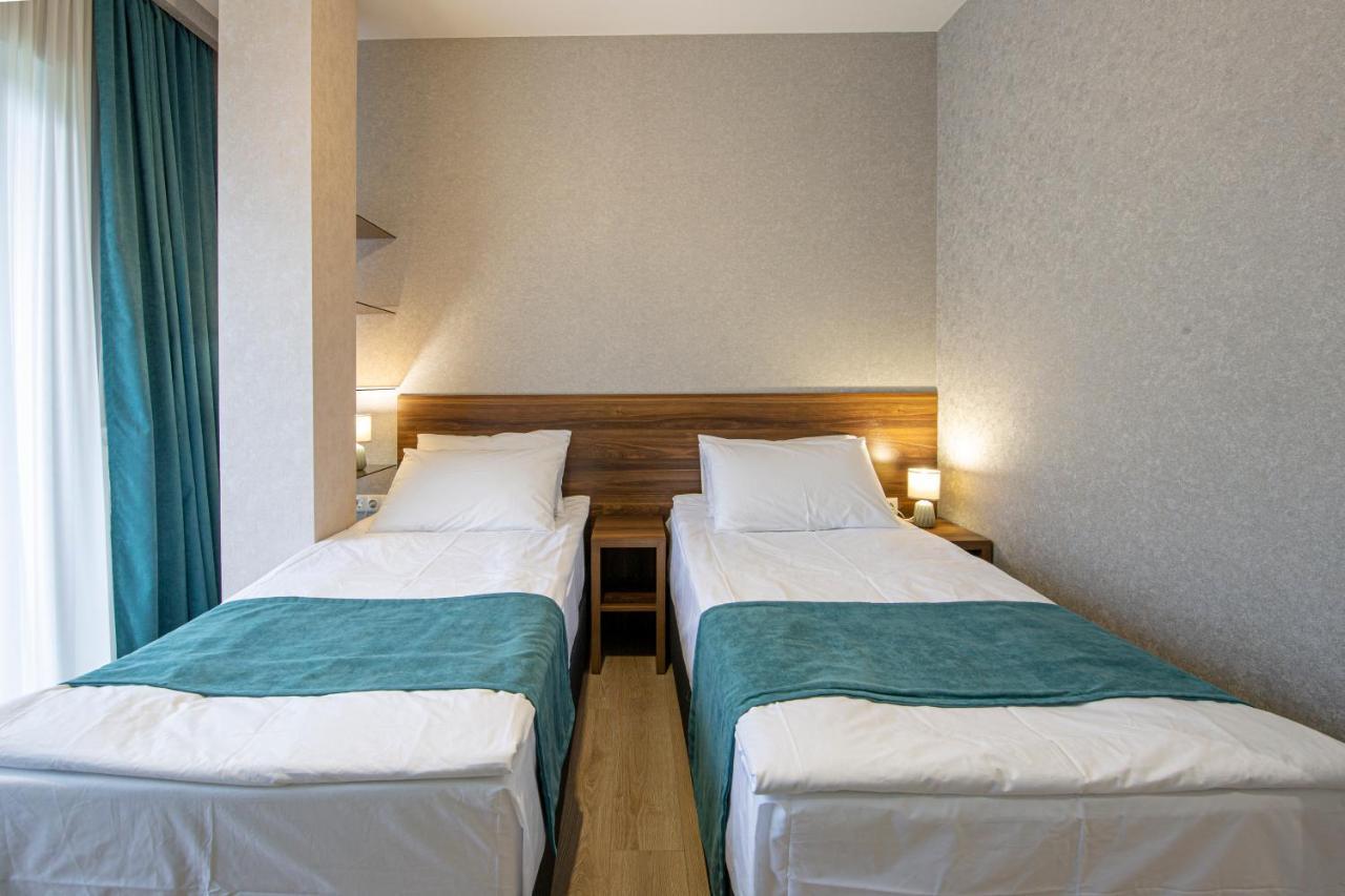 Hotel Geni Kazbegi Экстерьер фото