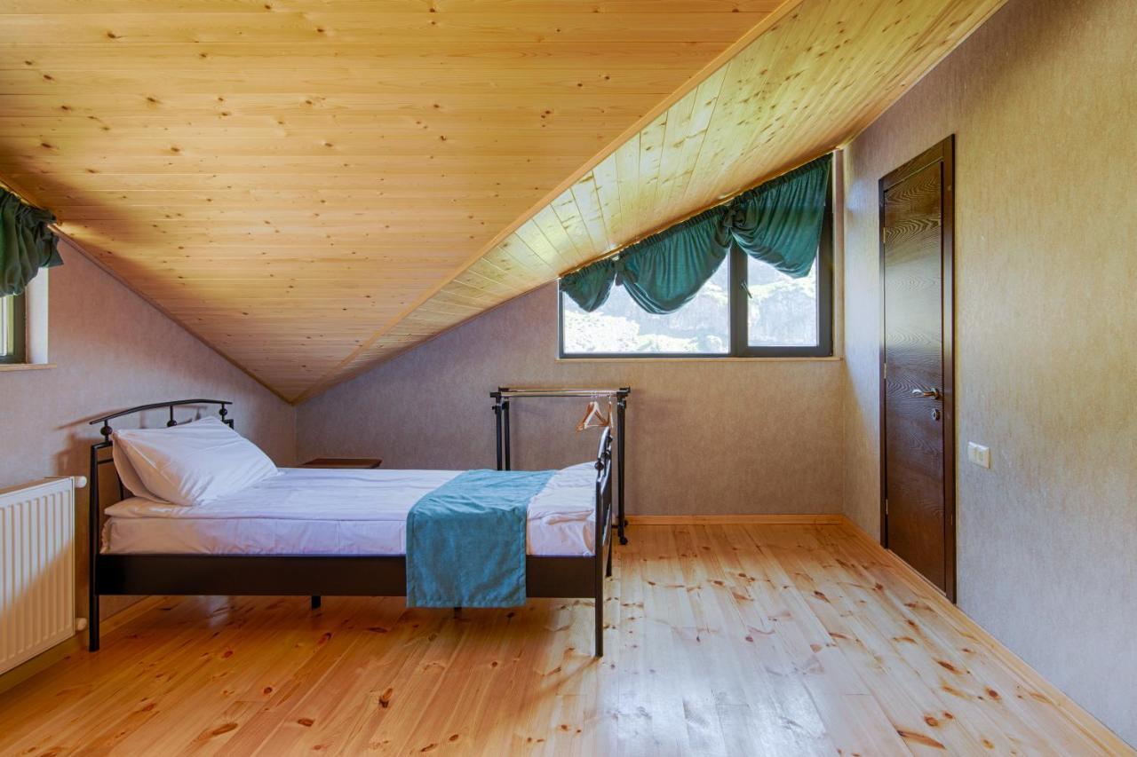 Hotel Geni Kazbegi Экстерьер фото