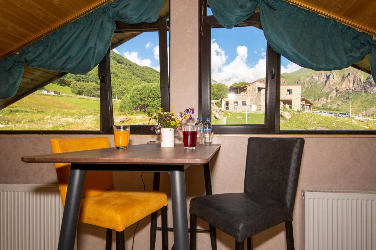 Hotel Geni Kazbegi Экстерьер фото