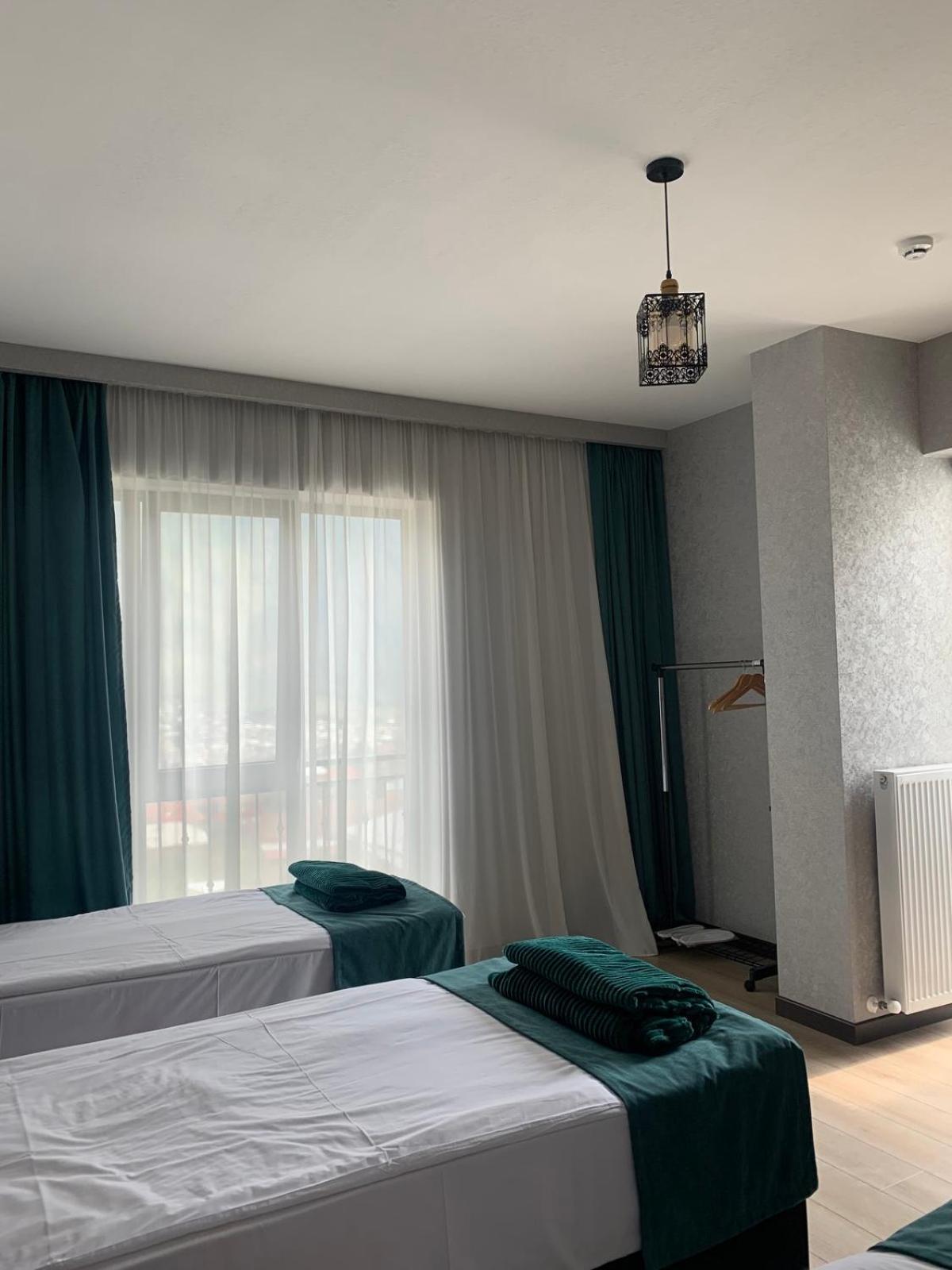 Hotel Geni Kazbegi Экстерьер фото